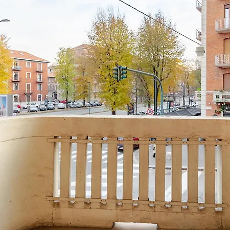 The Moonlight Апартаменты Турин